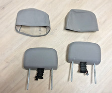 Kopfstützen mit integrierten Display aus ehemaligem Ford Galaxy Bj. 2006