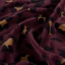 Nickystoff "Leo-Print" in Aubergine