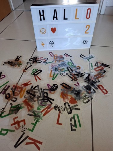 Leuchtboard schwarz mit
