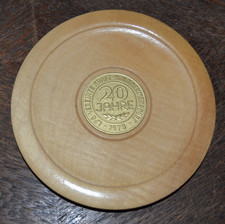 Schöner Jubiläums-Holzteller 20 Jahre LPG Vereinte Kraft Krumhermersdorf 1978