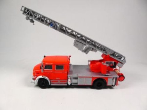 Altaya mercedes benz - altaya, 1:43