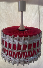 ausgefallene 60er / 70er Jahre Lampe / Hängelampe  Rattan / Stoff weiß / rot