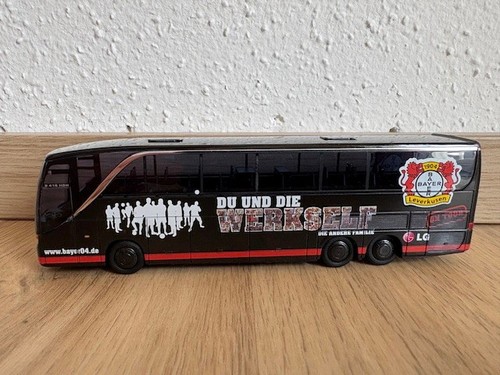 Mannschaftsbus bayer - mannschaftsbus, 04