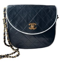 Chanel vintage half - vintage, moon