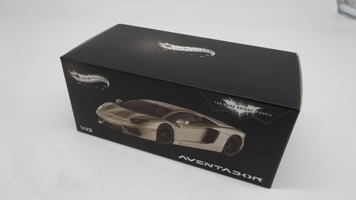 Hot wheels elite mattel batman - mattel,