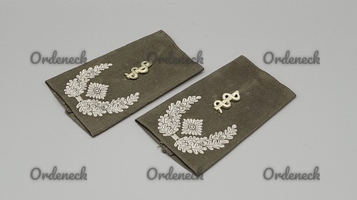 Bundeswehr rangschlaufen - -,