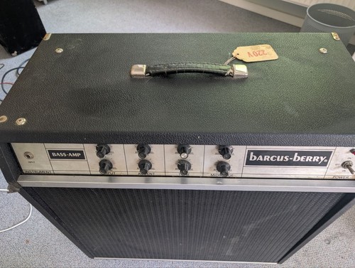Bass amp barcus berry jazzamp - bass,