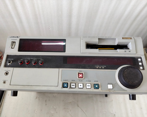 Sony dsr 1800ap dvcam - dsr-1800ap, video