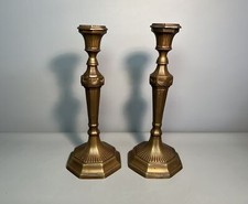 Massive Kerzenständer