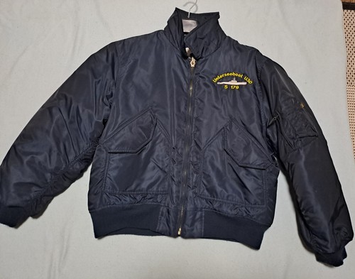 Marine-Bomberjacke