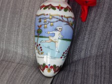 Hutschenreuther Weihnachtszapfen  2005 Eistanz Schlittschuhlaufen Glocke gold