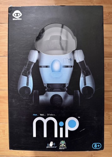 Robot friend mip wowwee - robot,