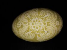 Osterei Gänseei mit der Kratztechnik verziert - sorbische Ostereier - hell grün