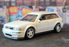 Hot wheels audi avant rs2 - 1/64,