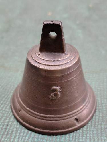 Antike alte bronze glocke - alte,