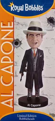 Capone bobble wackelkopf - capone,