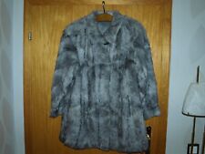Damen Pelz Kurzmantel/Pelzjacke aus echtem Pelz, hellgrau, Ziegenfell.