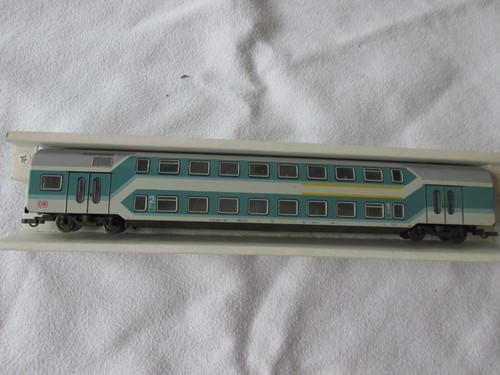 Doppelstockwagen türkis - db,