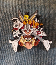 BUGS BUNNY -PIN-2 OR MORE PINS