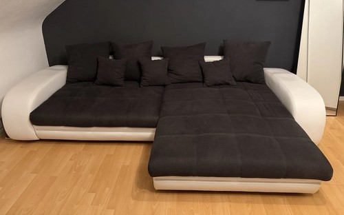 Wohnzimmercouch zum ausklappen
