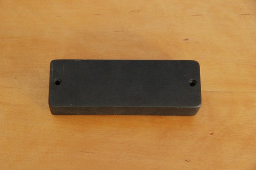 Hot string bass - hot, humbucker