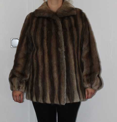 Pelzjacke aus bisamfell - pelzjacke,