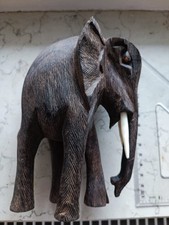 Elefantenfigur aus massivem