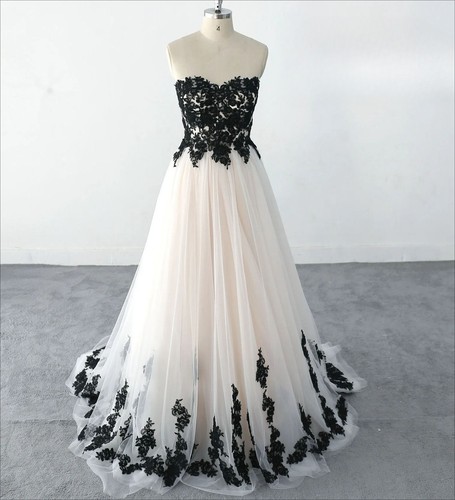Neu klassisches schwarz - schwarz, ivory