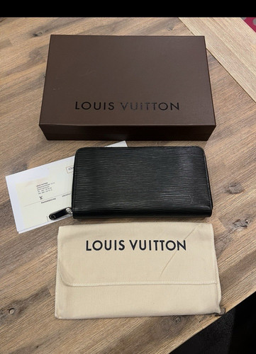 Louis vuitton geldbörse epi - vuitton,
