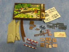 Faller H0 B 172 Bahnübergang