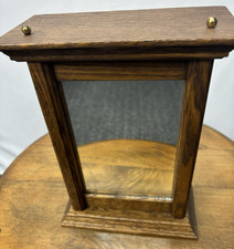 alter Schlüsselkasten mit