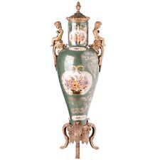 Prunkvase aus Porzellan &