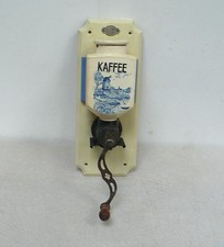 Antike Wand Kaffeemühle Motiv