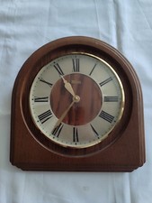 Vintage Wanduhr Mebus Quartz Holz Glas 22*23 cm