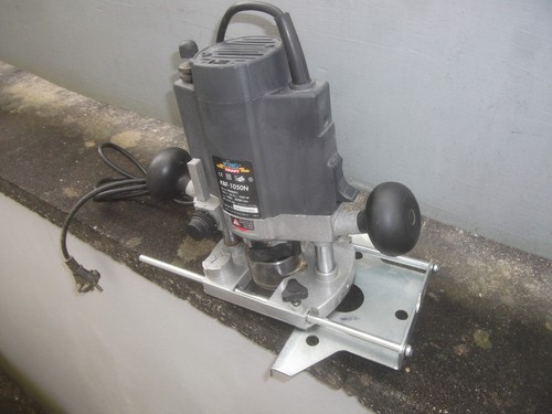 Große oberfräse kbf 1050n - oberfräse,