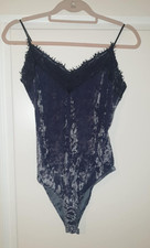 Body Samt Grau Spitze Gr M/L 40/42