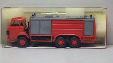 Saurer D330  Feuerwehr Rosenbauer 424 i. OvP   v.  Roskopf  1:87