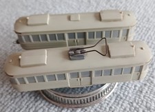 Wiking HO  Straßenbahn mit Anhänger in beige/  grau  unverglast mit Defekten