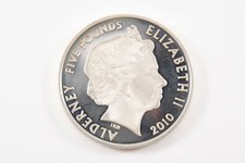 C25T25- Silber Gedenk Münze 5 Pounds Elizabeth II 2010 Alderney
