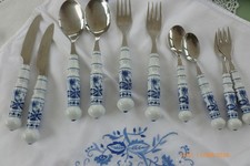 Besteck mit Porzellangriff im