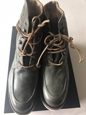 MoMA Grüner Leder Stiefel