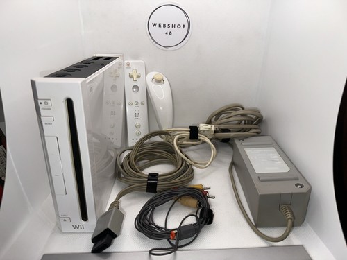 Nintendo wii controller - wii,
