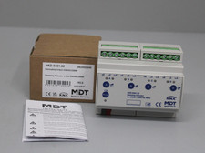MDT AKD-0401.02 Dimmaktor 4-fach mit Wirkleistungsmessung 230VAC 250W R5.6 NEU