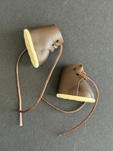 Brauen miniaturen schuhe leder - brauen,