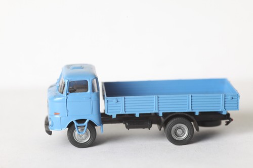 Lkw pritsche ifa w 501 - 1:87,