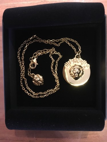 Versus versage kette - versage,