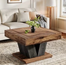 Quadratischer Couchtisch