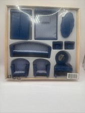 Alte Puppenstuben Möbel