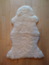 HEIDE Lammfell für Kinderwagen Babybett Sitzunterlage Echtfell 88x50cm Naturweiß