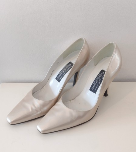 Vintage russell and bromley - russell,